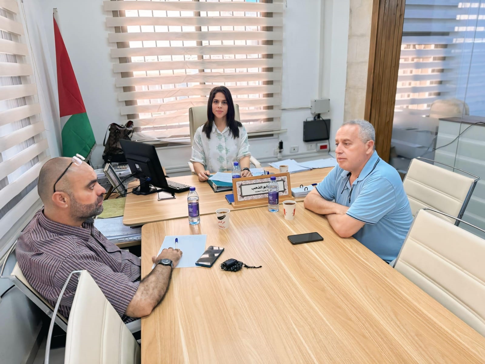 تعاونية جنين التعليمية وضريبة المعارف يتعاونان لتعزيز الدعم المجتمعي للعملية التعليمية في جنين