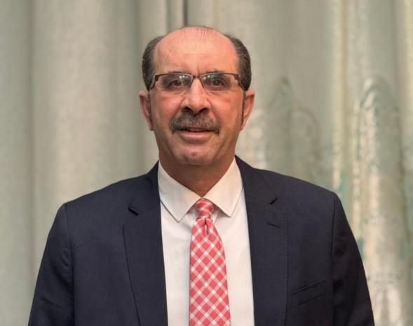 من يكتب للفلسطينيين روايتهم ؟